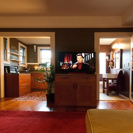 The 3 Dux Apartment Santa Barbara Room photo